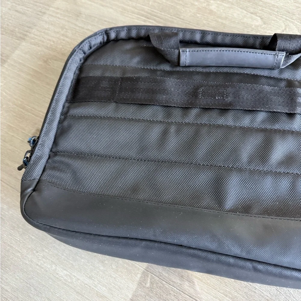 Dell Professional Black Laptop Bag
